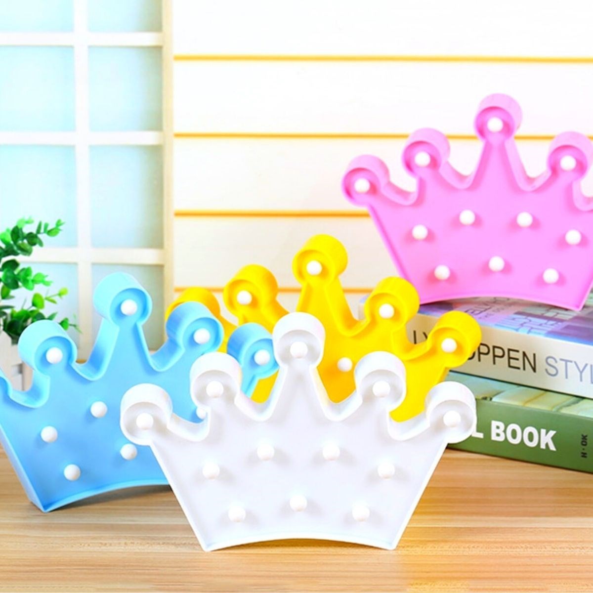 ANKAVERSE® 3D Kraliçe Tacı Led Gece Lambası - Yan