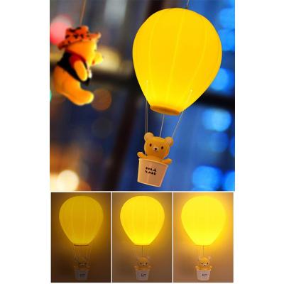 Balonlu Ayıcıklı Eğlenceli Dekoratif Gece Lambası Aydınlatması