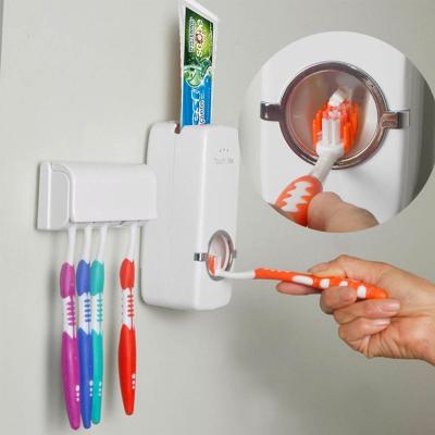 Otomatik Diş Macunu Sıkacağı ve 5 Adet Diş Fırası Tutacağı Diş Fırçalığı