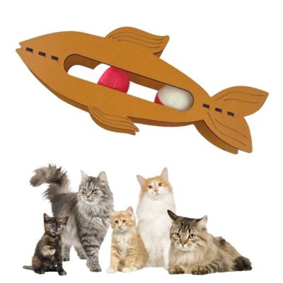 Kediler İçin Ahşap 2 Toplu Eğimli  Sevimli Balık Şeklinde Eğitim Amaçlı Oyuncak